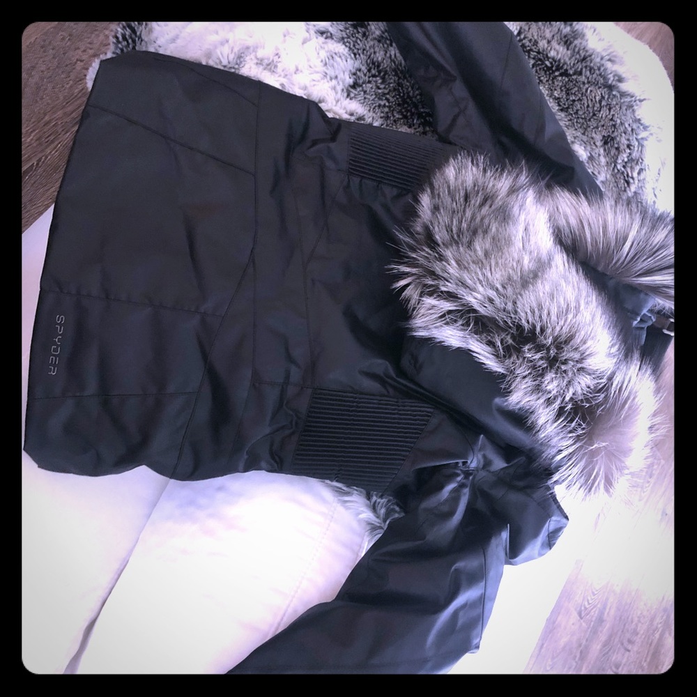 BRAND NEW WITH TAGS WOMENS SPYDER SKI JACKET